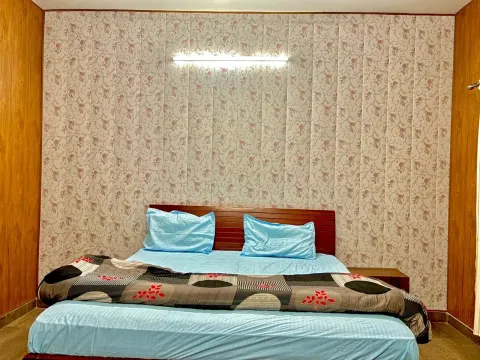 Spna farm 4BHK