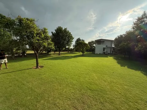 The Gurgaon Farm With Pool