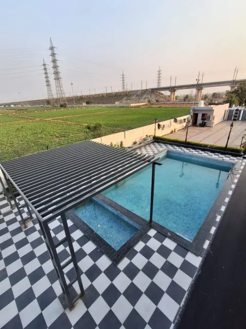 6bhk Farmhouse in Gurgaon
