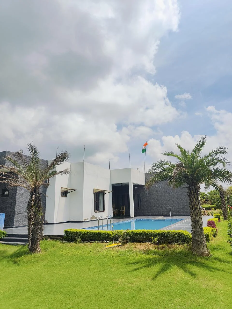 Zara Farm with Pool
