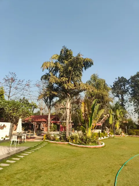 Inspiration, Resort